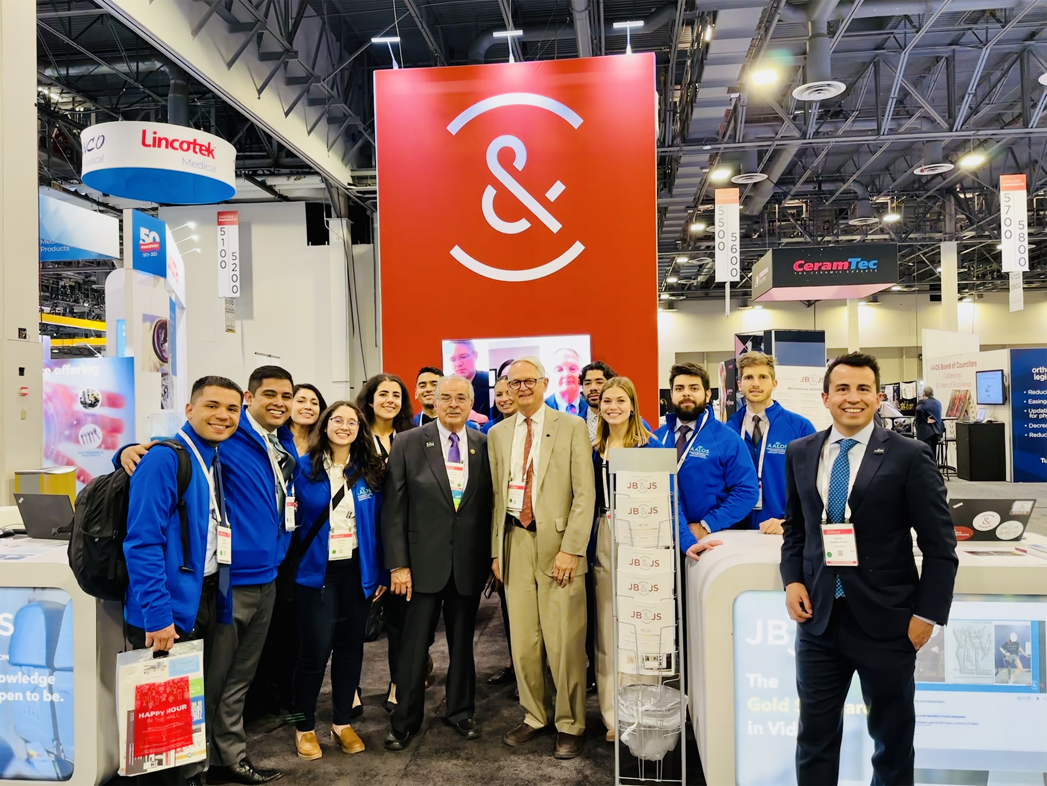 Photograph of the inaugural American Association of Latino Orthopaedic Surgeons Medical Student Program at the 2023 AAOS Annual Meeting.